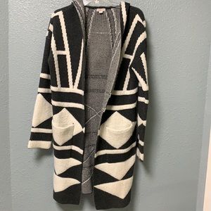 Women’s Merona Cardigan Size:Medium